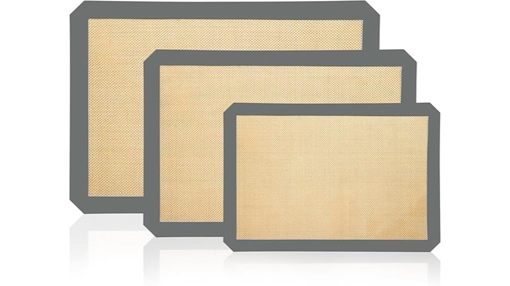 set of three silicone mats