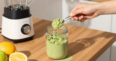 How to Choose Plant-Based Protein Powders